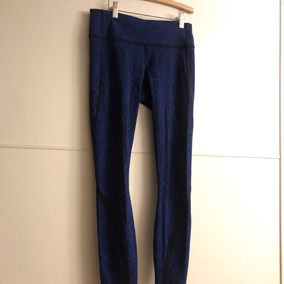 LAST DAY TO BUY!! Lululemon on track - Picture 14 of 16